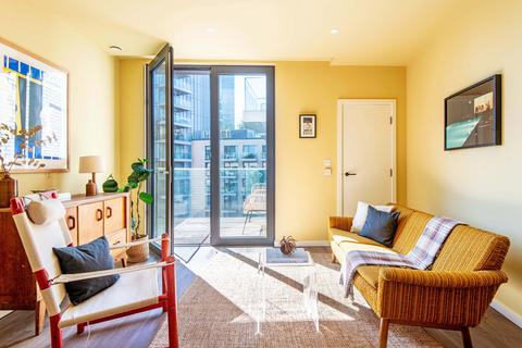 1 bedroom apartment for sale, at Flat 714 Ceylon House, 70 Alie Street, London E1
