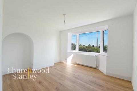 2 bedroom semi-detached house for sale, Harwich Road, Little Oakley, CO12