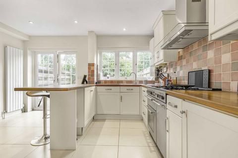 4 bedroom house for sale, Broom Park, Teddington TW11