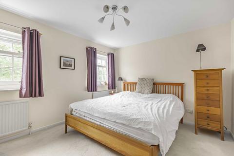 4 bedroom house for sale, Broom Park, Teddington TW11