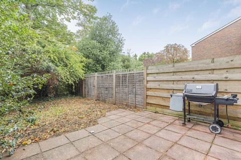 4 bedroom house for sale, Broom Park, Teddington TW11