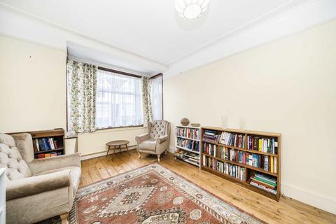 5 bedroom terraced house for sale, Avoca Road, London SW17
