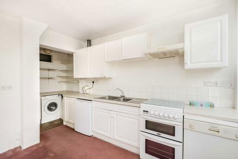5 bedroom terraced house for sale, Avoca Road, London SW17