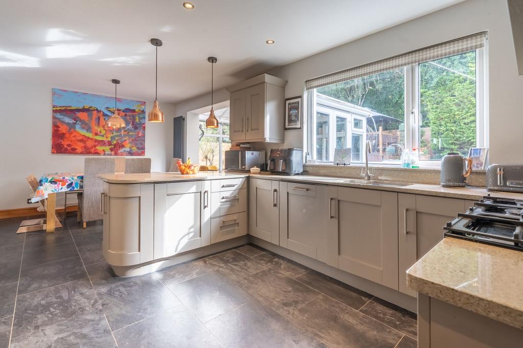 Kitchen diner