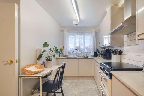 undefined, at New River Way, Newton Close, London N4