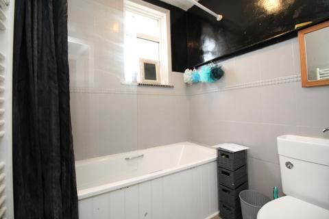 1 bedroom house of multiple occupation for sale, Douglas Road, Tonbridge, Kent, TN9 2ST