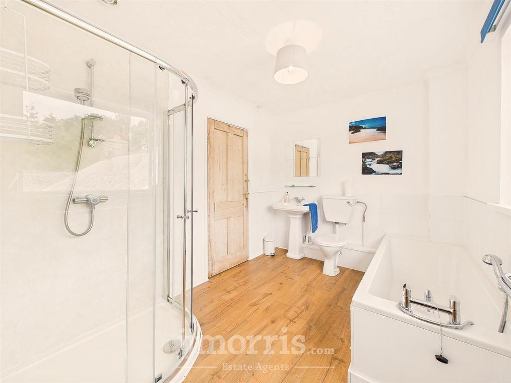 CAM05297 G0-PR0092-STILL037.jpg