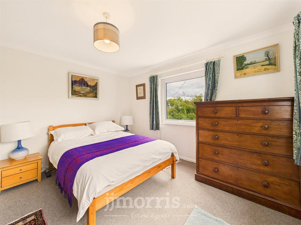 CAM05297 G0-PR0092-STILL043.jpg