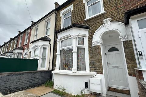 undefined, Upperton Road West, London E13