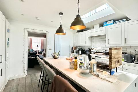 undefined, Upperton Road West, London E13