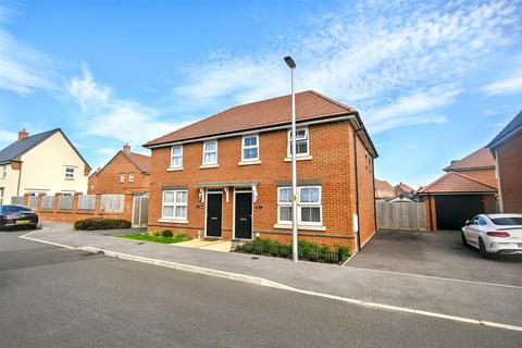 3 bedroom semi-detached house for sale, Blue Bird Way, Eastbourne