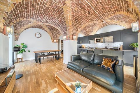 2 bedroom apartment for sale, Clerkenwell House, Hilda Road, Southall