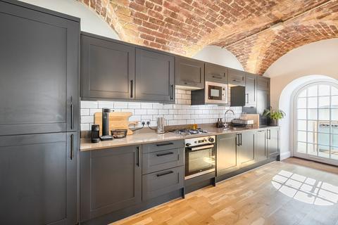 2 bedroom apartment for sale, Clerkenwell House, Hilda Road, Southall