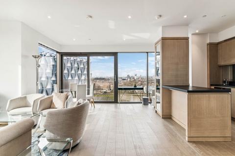 2 bedroom flat to rent, Viaduct Gardens, Embassy Building, , Battersea