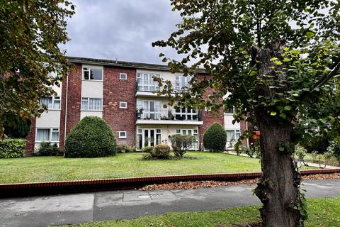 2 bedroom apartment for sale, Belmont Court, Newmarket, Suffolk
