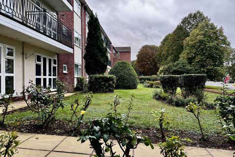 2 bedroom apartment for sale, Belmont Court, Newmarket, Suffolk