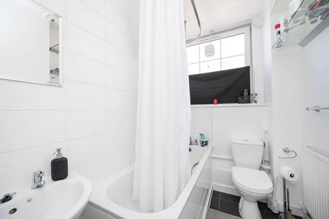 undefined, Homerton High Street, Hackney, London, E9