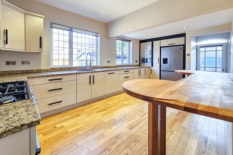 undefined, Park Avenue, Harrogate, HG2