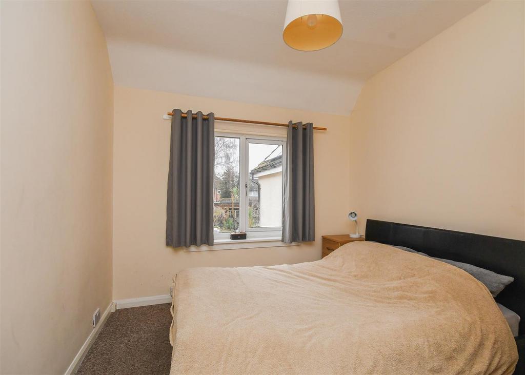 36 Park Avenue - Bedroom 1.jpg