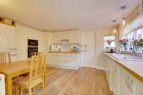 3 bedroom detached house for sale, Thicket Road, Houghton, Cambridgeshire, PE28