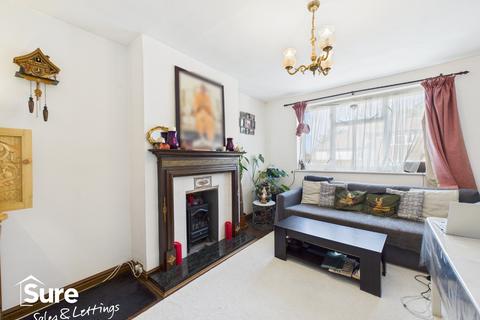 2 bedroom maisonette to rent, Haydon Close, London, Greater London, NW9 0NR