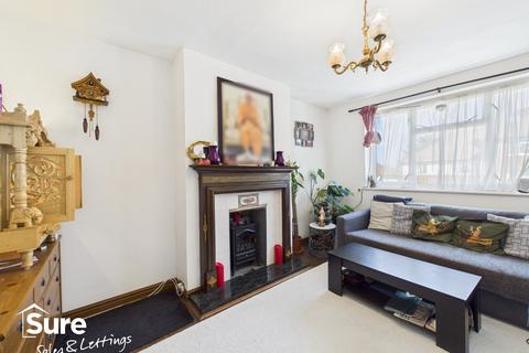 2 bedroom maisonette to rent, Haydon Close, London, Greater London, NW9 0NR