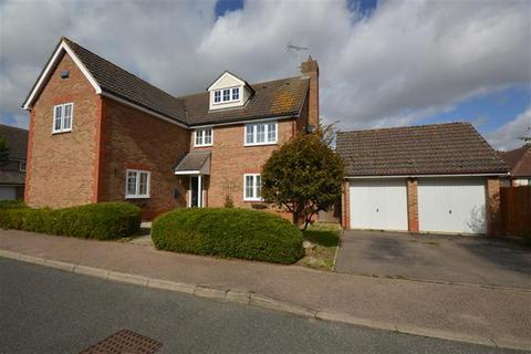5 bedroom detached house for sale, Bridport Way, Braintree, CM7
