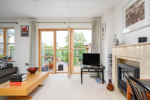 undefined, Oatlands Drive, Weybridge KT13