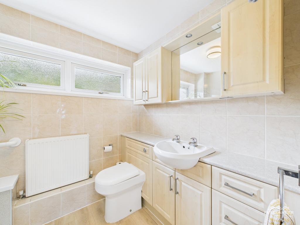 Bathroom 2