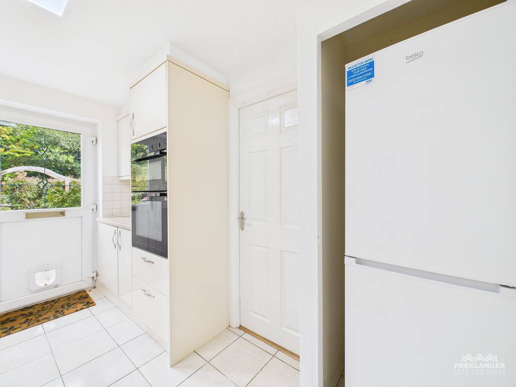 Kitchen 2