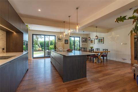 Tydehams Oaks Tydehams, Newbury, RG14 6JT