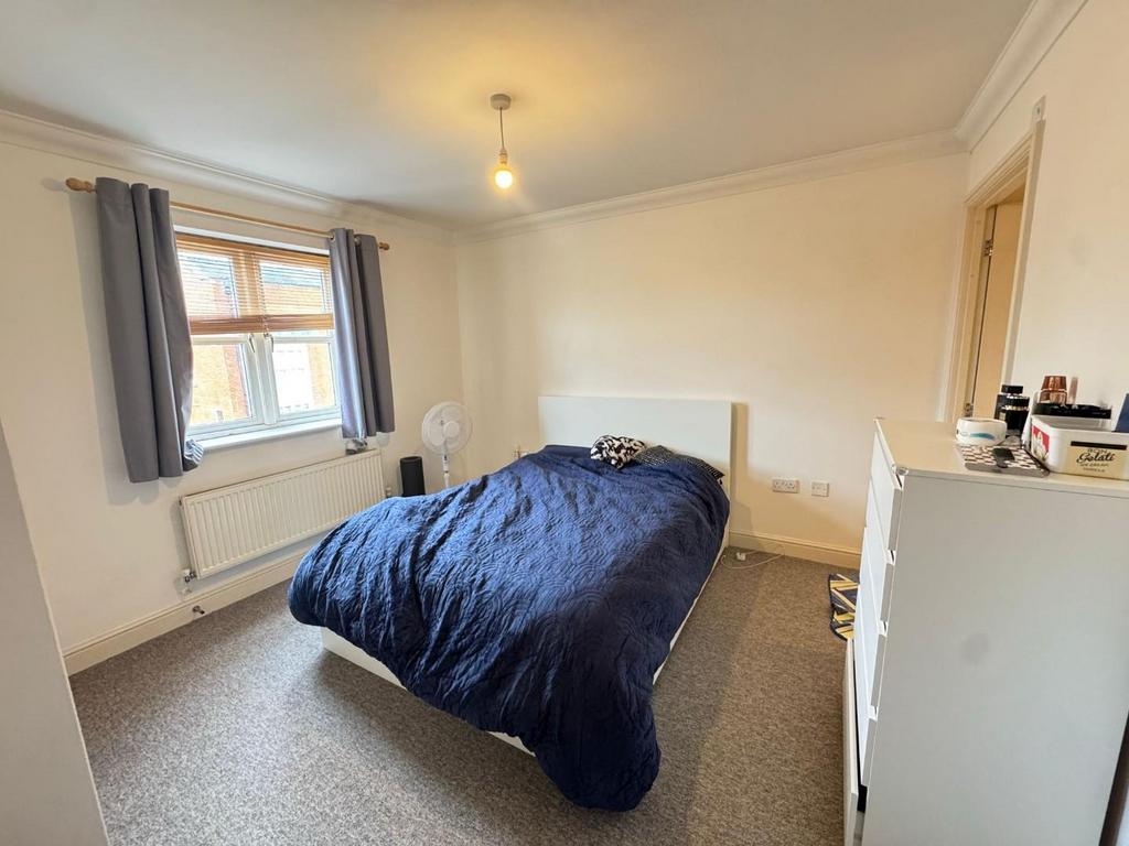 Bedroom 2.jpeg