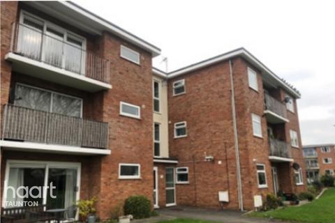 2 bedroom apartment to rent, Burchs Close, Taunton