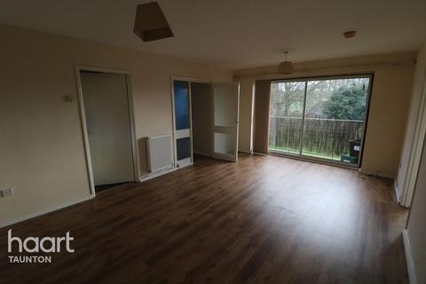 2 bedroom apartment to rent, Burchs Close, Taunton