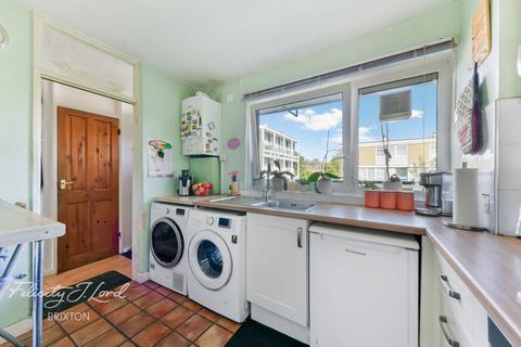 undefined, Rupert Gardens, London SW9