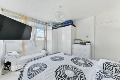 undefined, Rupert Gardens, London SW9
