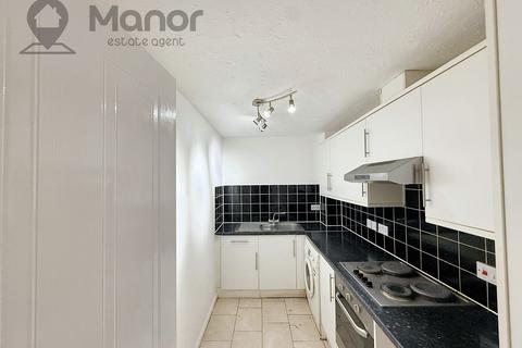 1 bedroom flat for sale, Conifer Court, Bluebell Way, Ilford, IG1 2GZ