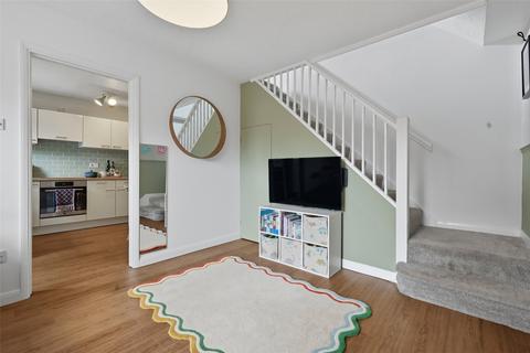 37 Weaverdale, Shoeburyness, Southend-on-sea, SS3 8XL