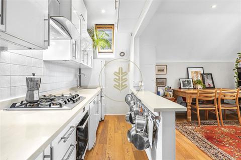 2 bedroom apartment for sale, Woodchurch Road, South Hampstead, London, NW6