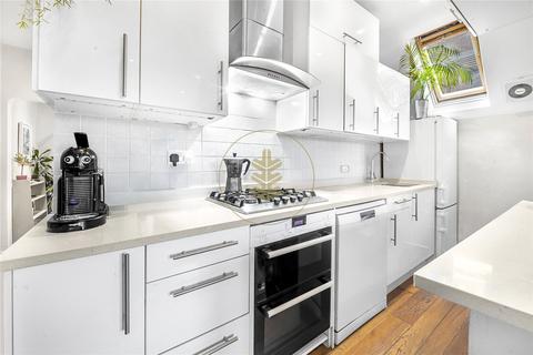 2 bedroom apartment for sale, Woodchurch Road, South Hampstead, London, NW6