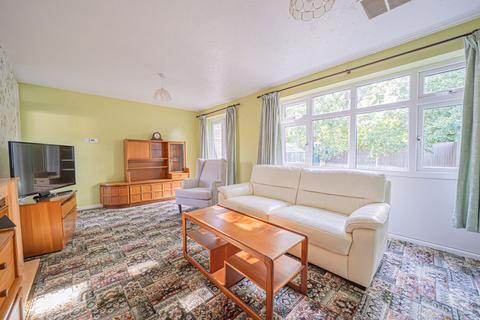 3 bedroom detached house for sale, Ravenswood Drive South, Solihull, B91