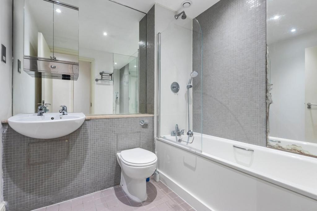 Colefax Building 4.jpg