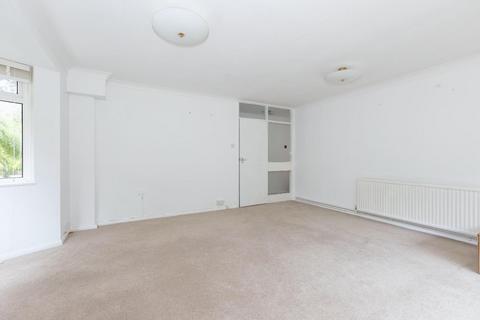 2 bedroom apartment for sale, Laine Close, Brighton
