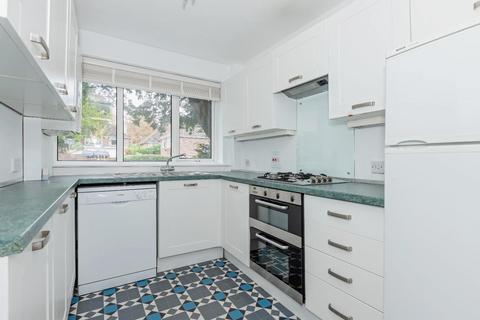 2 bedroom apartment for sale, Laine Close, Brighton