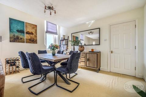 undefined, Cardwells Keep, Guildford, Surrey, GU2