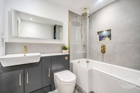 5, The Keep Cardwells Keep, Guildford, GU2 9PE