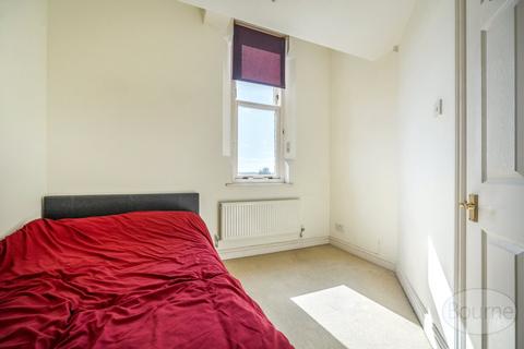 5, The Keep Cardwells Keep, Guildford, GU2 9PE