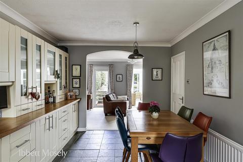4 bedroom end of terrace house for sale, Sundridge Road, Ide Hill TN14