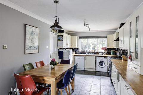 4 bedroom end of terrace house for sale, Sundridge Road, Ide Hill TN14