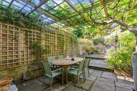81 Black Lion Lane, London, W6 9BG